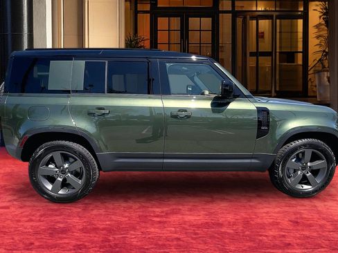 New 2026 Land Rover Defender 110 S AWD/4WD image 6