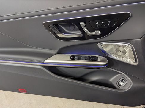 New 2026 Mercedes-Benz CLE 300 4MATIC Cabriolet image 16