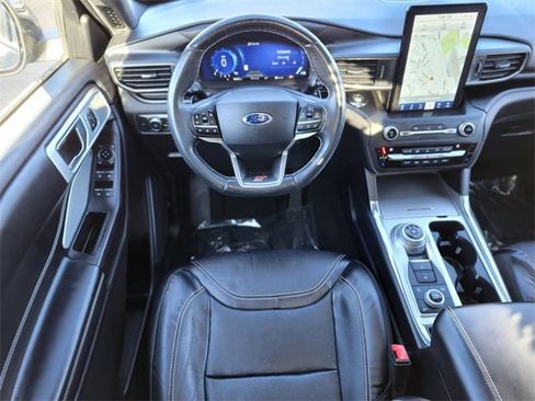 Certified 2020 Ford Explorer ST w/ Premium Technology Package image 13