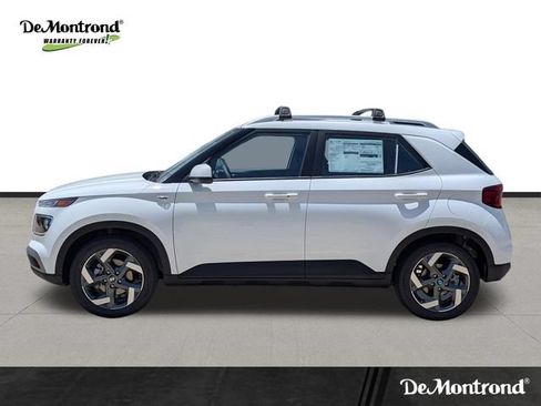 New 2026 Hyundai Venue SEL FWD image 8