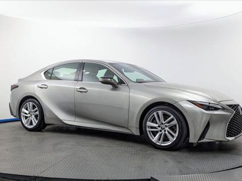 Used 2021 Lexus IS 300 w/ Accessory Package RWD image 9