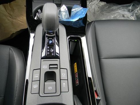 New 2026 Toyota Prius Plug-In Hybrid FWD image 14