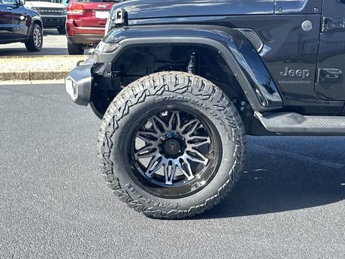 New 2026 Jeep Wrangler Unlimited Sahara AWD/4WD image 28