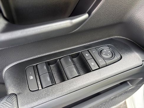 New 2025 Toyota 4Runner SR5 image 21