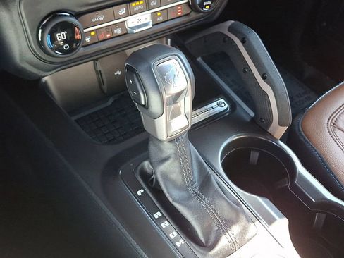 Certified 2024 Ford Bronco Outer Banks image 14