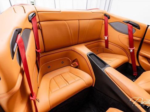 Used 2022 Ferrari Portofino M RWD image 48