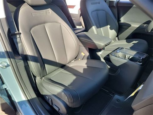 New 2026 Hyundai Ioniq 5 SEL image 18