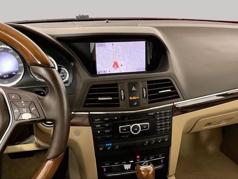 Used 2013 Mercedes-Benz E 350 Cabriolet image 7
