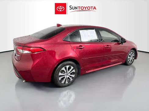 Used 2022 Toyota Corolla LE FWD image 4