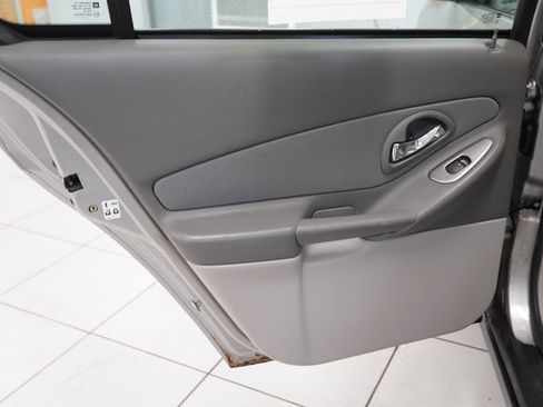 Used 2007 Chevrolet Malibu LS FWD image 23
