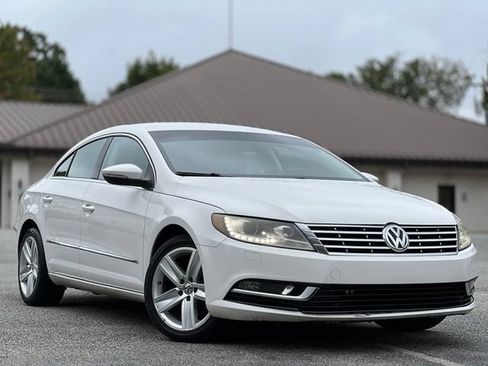 Used 2013 Volkswagen CC Sport FWD image 3