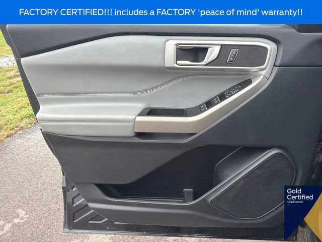 Used 2022 Ford Explorer XLT w/ Equipment Group 202A AWD/4WD image 30