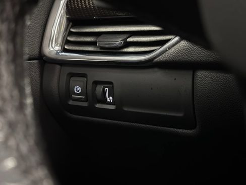 Used 2019 Cadillac XT4 Sport image 38