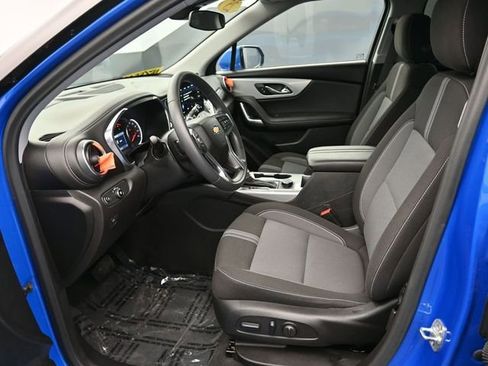 Used 2025 Chevrolet Blazer LT image 15