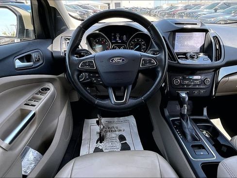 Used 2017 Ford Escape Titanium FWD image 6