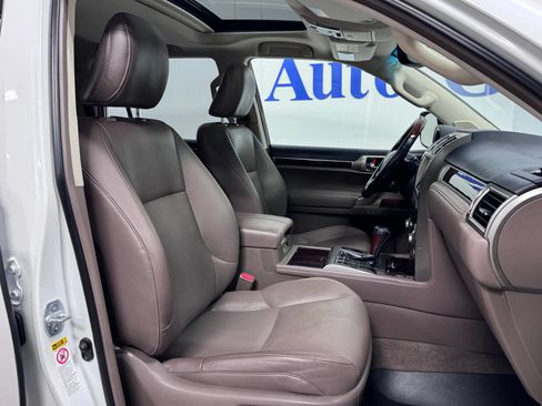 Used 2017 Lexus GX 460 AWD/4WD image 13