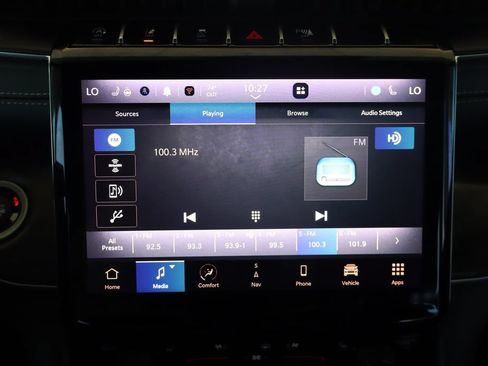 Used 2023 Jeep Grand Cherokee Overland AWD/4WD image 26