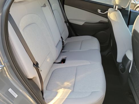 Certified 2023 Hyundai Kona SE image 21