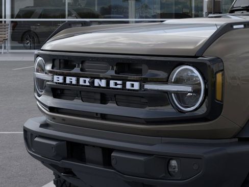 New 2026 Ford Bronco Outer Banks w/ Sasquatch Package AWD/4WD image 20