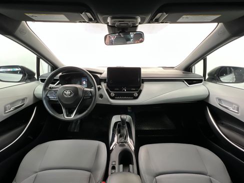 Used 2024 Toyota Corolla SE w/ SE Premium Package FWD image 9