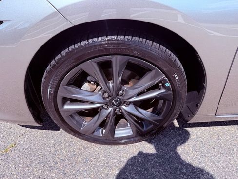 Certified 2021 Lexus ES 350 F Sport w/ Accessory Package 2 FWD image 17
