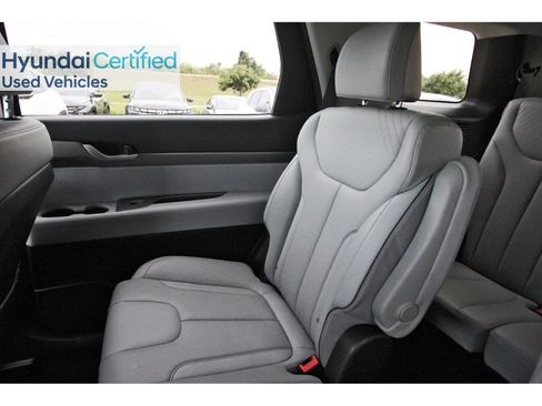 Certified 2025 Hyundai Palisade SEL FWD image 14