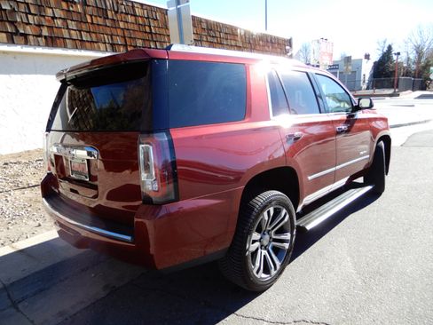 Used 2018 GMC Yukon Denali image 5