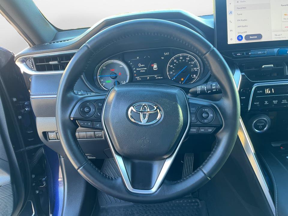 Used 2024 Toyota Venza XLE AWD/4WD image 10