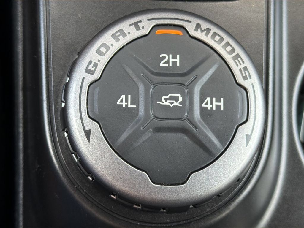 Used 2021 Ford Bronco Outer Banks AWD/4WD image 31
