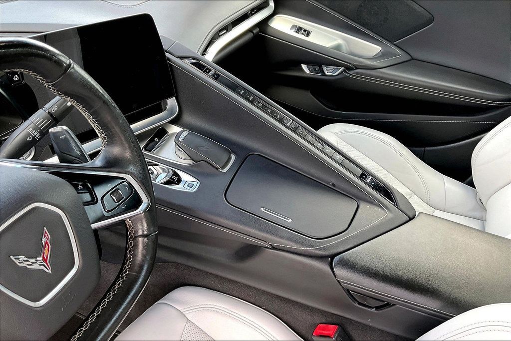 Used 2023 Chevrolet Corvette Stingray Convertible w/ 1LT RWD image 21