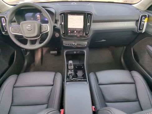 New 2026 Volvo XC40 B5 Plus w/ Protection Package Premier image 14