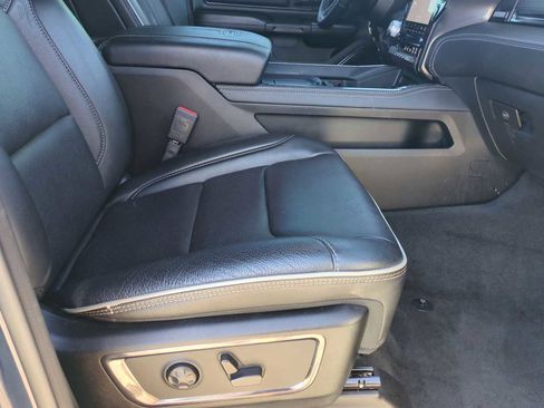 Used 2024 RAM 1500 Limited image 29