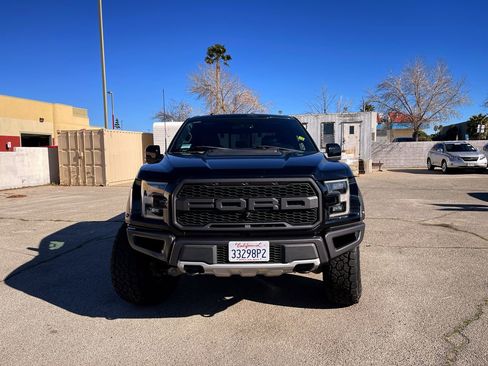 Used 2017 Ford F150 Raptor w/ Equipment Group 802A Luxury image 3