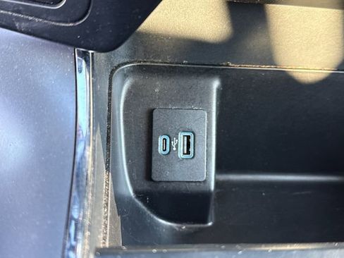 Used 2024 Ford F150 XLT w/ Mobile Office Package image 24