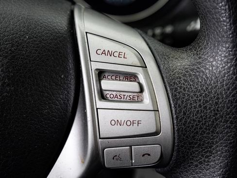 Used 2016 Nissan Rogue S w/ Appearance Package AWD/4WD image 13