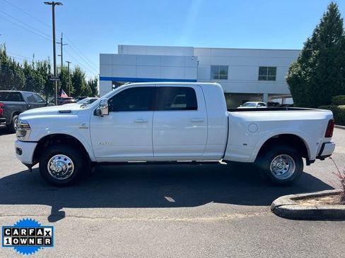 Used 2025 RAM 3500 Longhorn AWD/4WD image 4