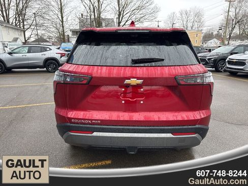 New 2026 Chevrolet Equinox LT w/ Convenience Package II image 4