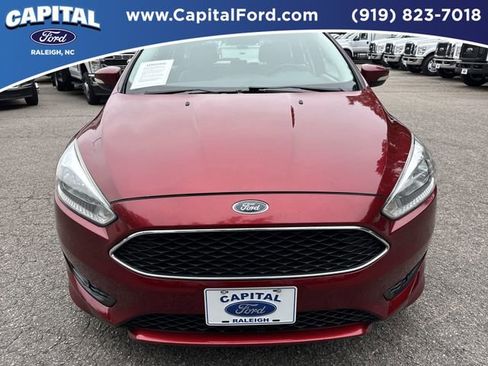 Used 2015 Ford Focus SE FWD image 10