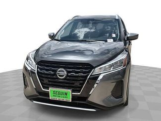 Used 2021 Nissan Kicks SV FWD video 1