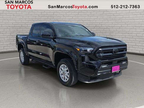 Used 2026 Toyota Tacoma 4x4 Double Cab image 3