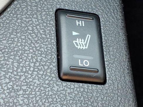 Used 2013 Nissan Rogue SL AWD/4WD image 10