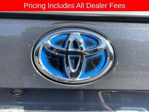 Used 2023 Toyota RAV4 XSE AWD/4WD image 9
