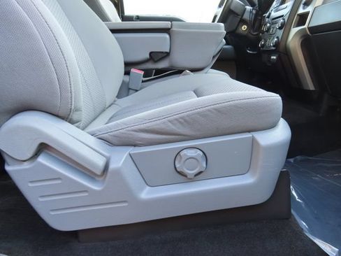 Used 2014 Ford F150 XLT w/ Equipment Group 302A Luxury AWD/4WD image 33