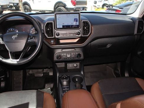Certified 2022 Ford Bronco Sport Badlands w/ Premium Package AWD/4WD image 19