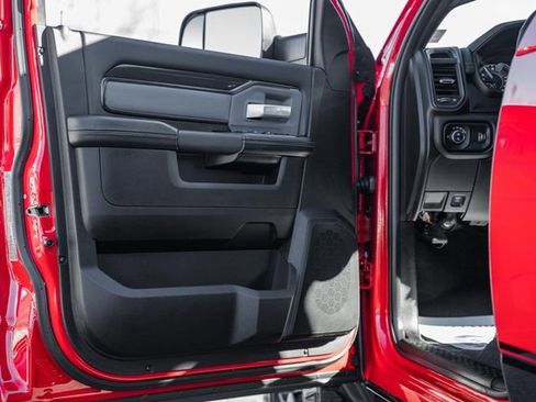 Used 2021 RAM 2500 Power Wagon image 39