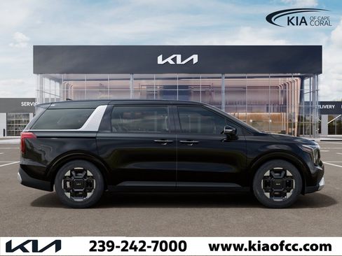 New 2026 Kia Carnival EX FWD image 7