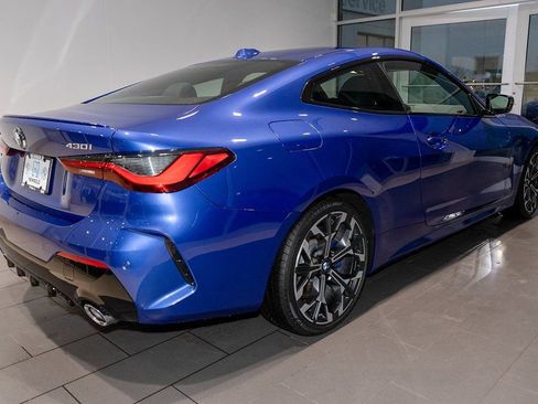 Used 2025 BMW 430i xDrive Coupe w/ M Sport Package AWD/4WD image 5
