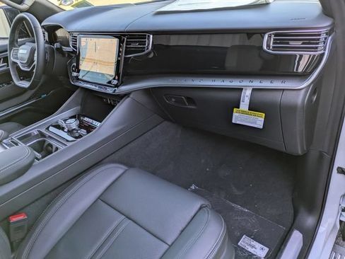 New 2026 Jeep Grand Wagoneer Summit w/ Premium Group III AWD/4WD image 36