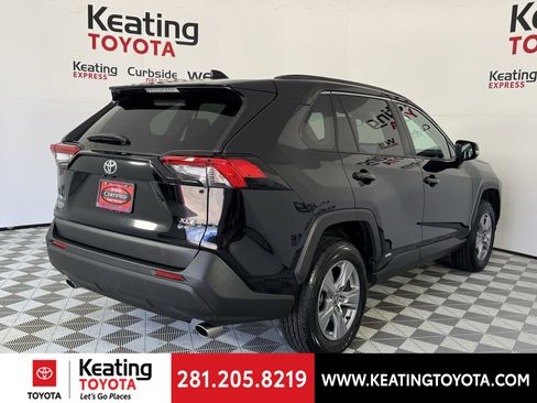 Certified 2025 Toyota RAV4 XLE image 6