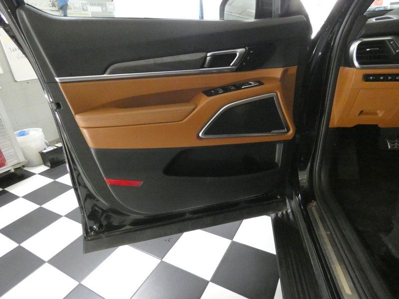 Used 2023 Kia Telluride AWD image 24